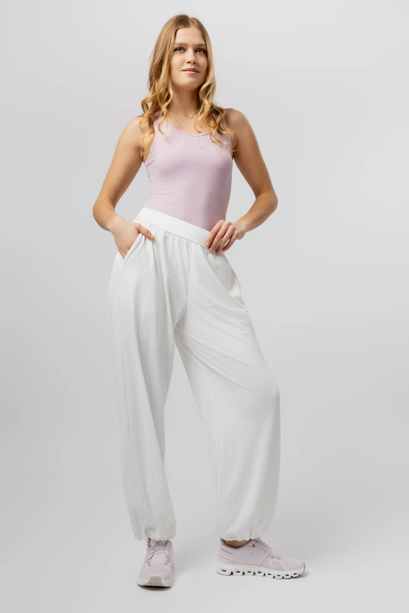 Spodnie AirMesh Relaxed Sumba - Image 9