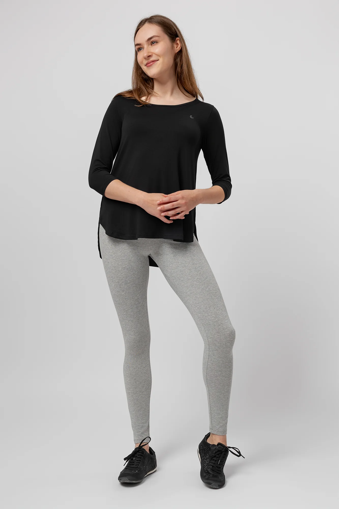T-shirt Basic Everlee - Image 5