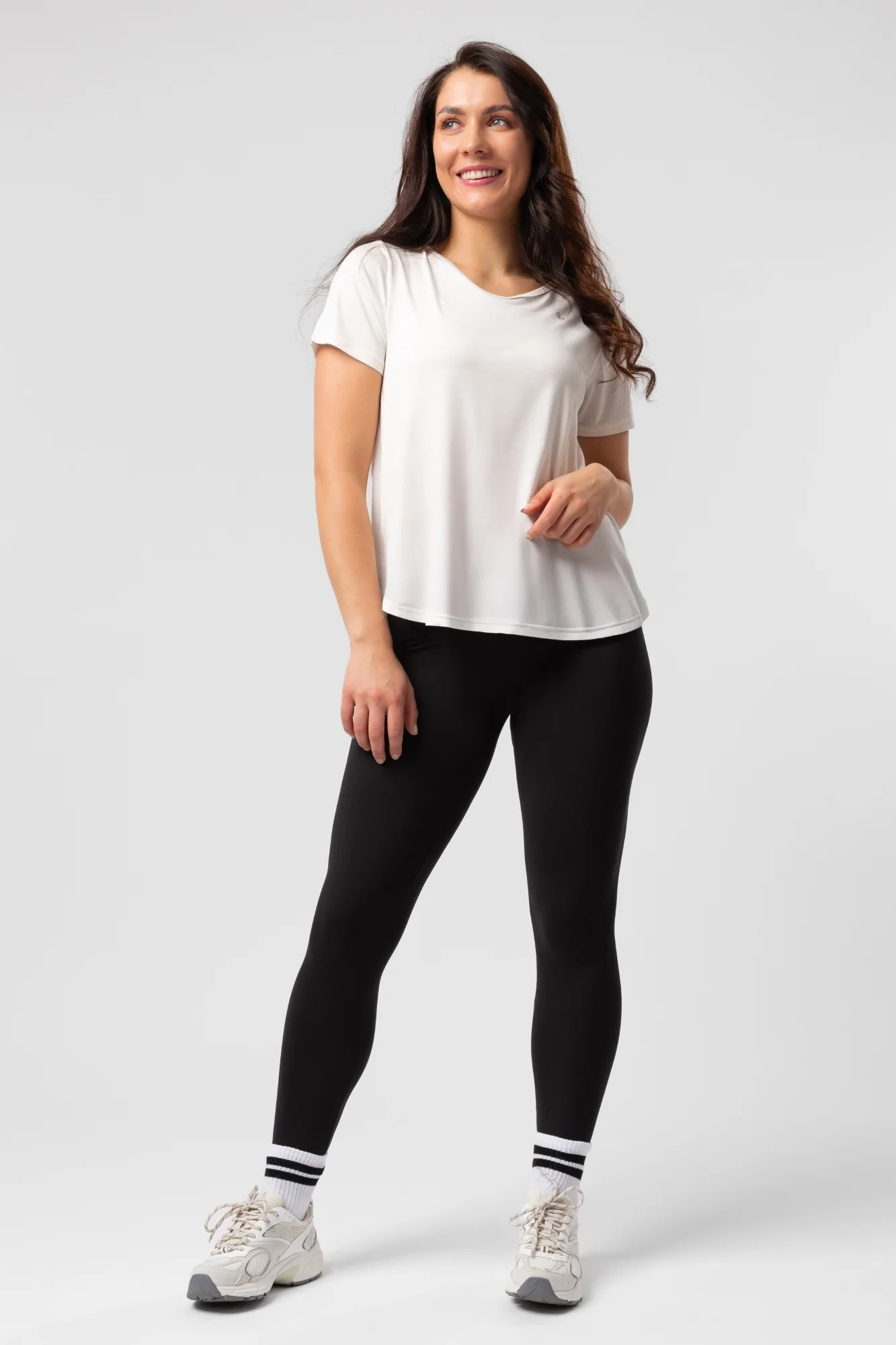 T-shirt Basic Lysi - Image 5