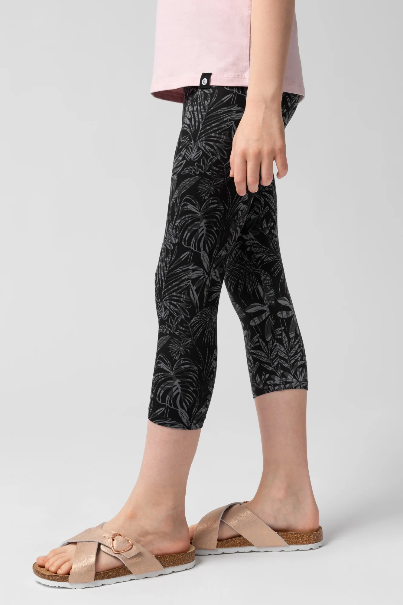 Legginsy dziecięce capri Benotzt