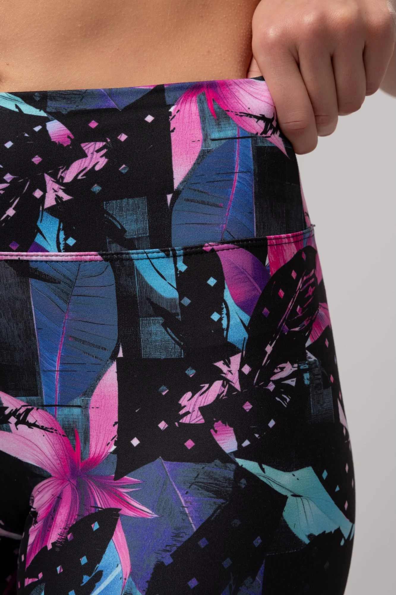 Bermuda legginsy Baltra - Image 5