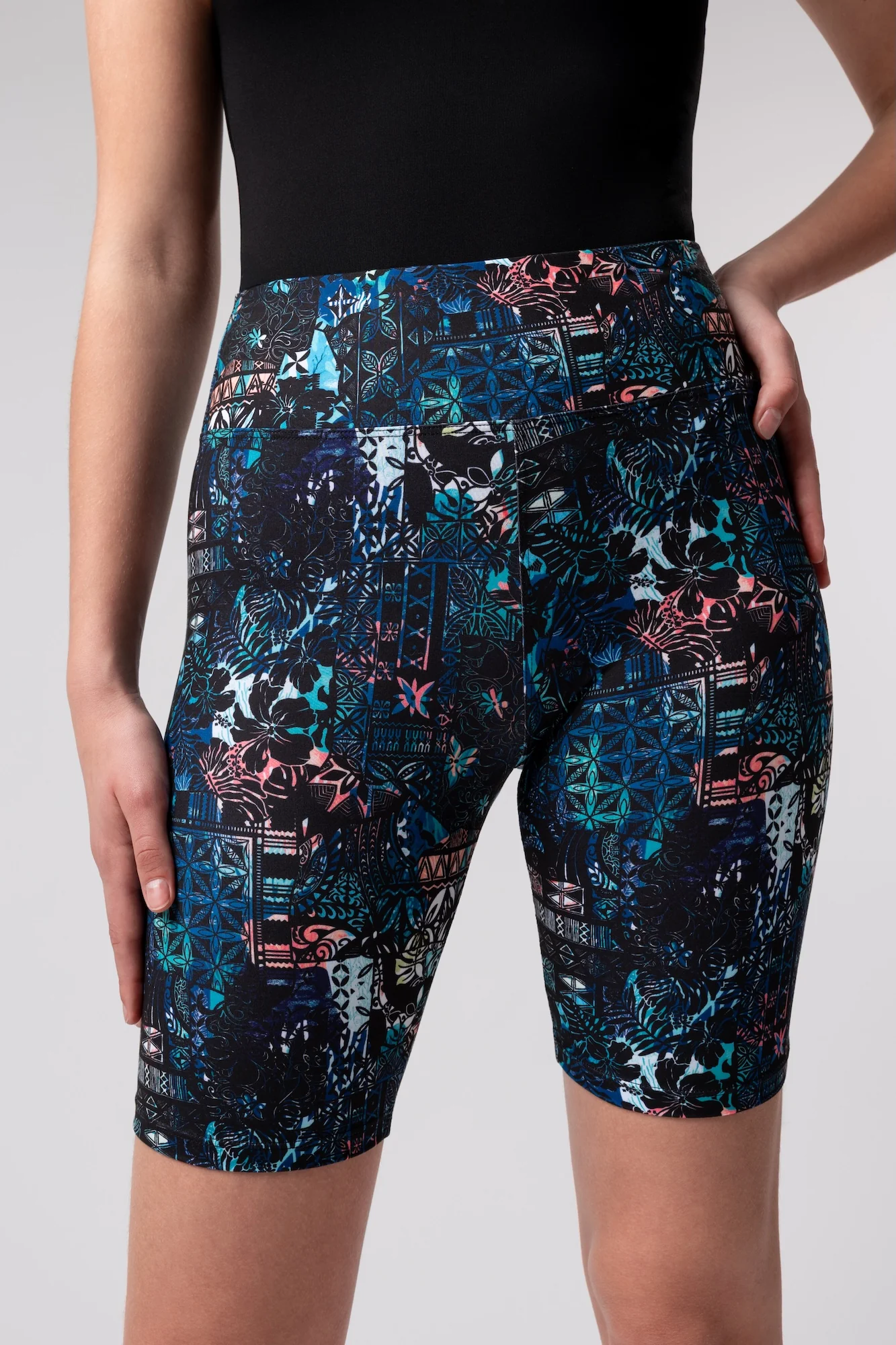 Bermuda legginsy Maitso - Image 6