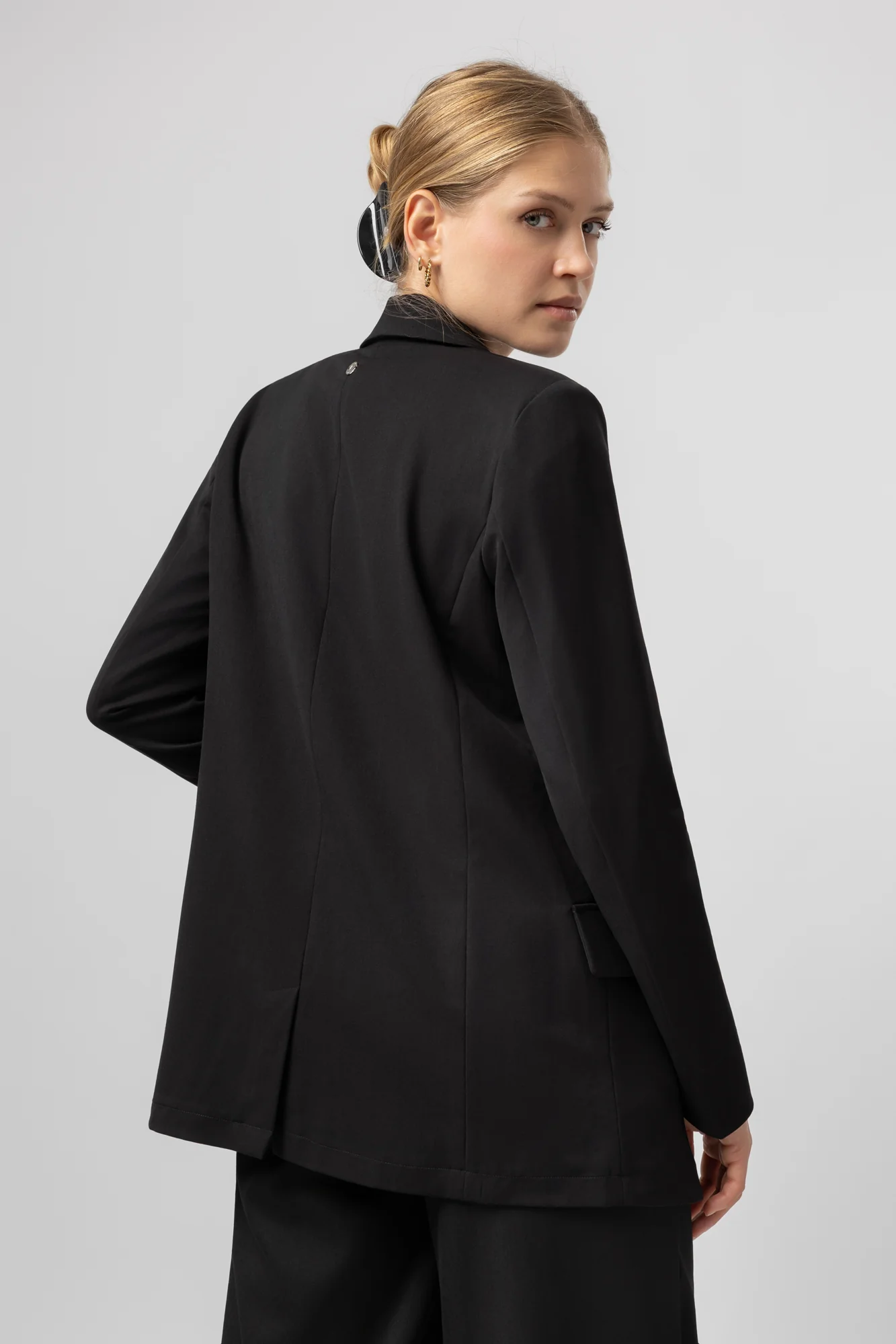 Marynarka ChicLine Lina - Image 4