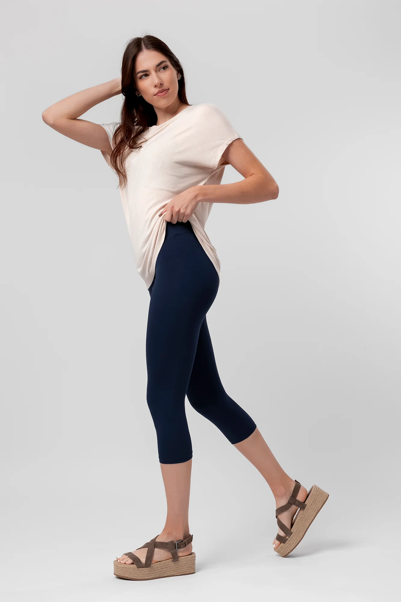 Capri Bisman - Image 7