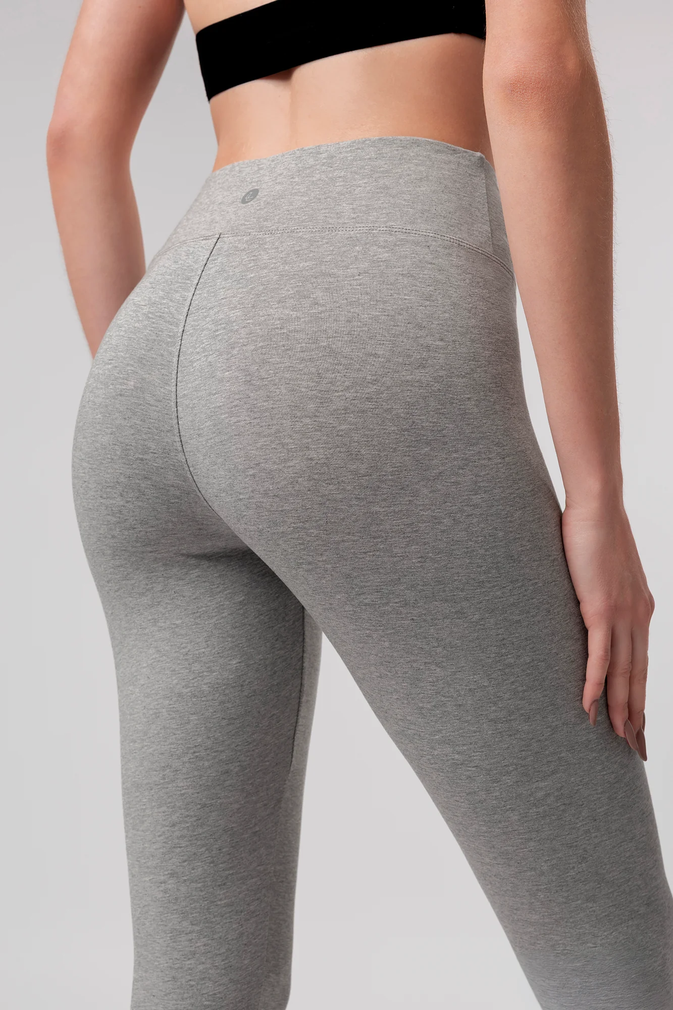 Capri Ravae - Image 6