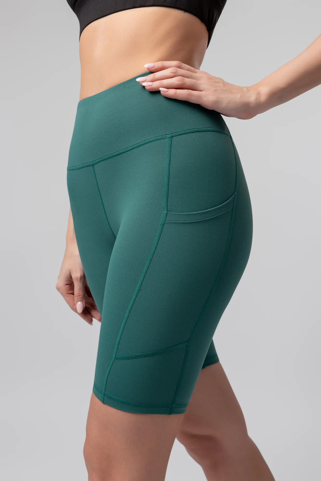 Funkcjonalne sportowe legginsy typu bermuda Vionnet - Image 2