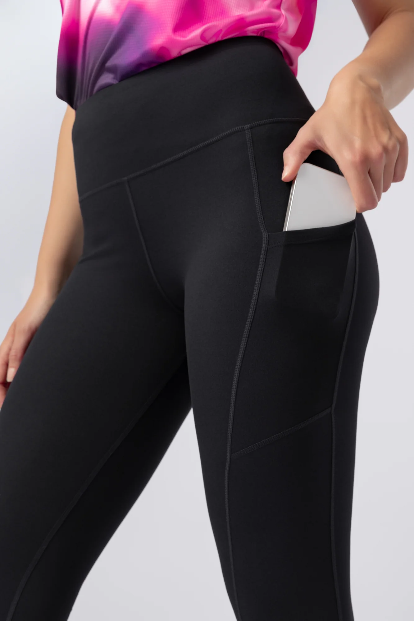 Funkcjonalne sportowe legginsy typu capri Annette - Image 4