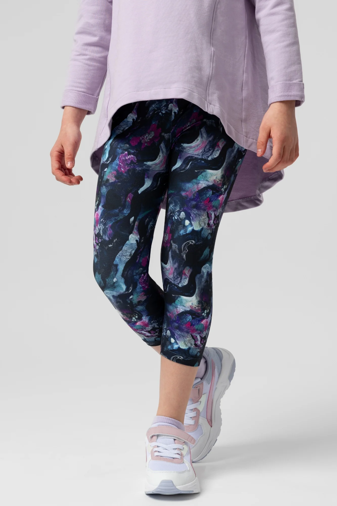 Legginsy dziecięce capri Laharen