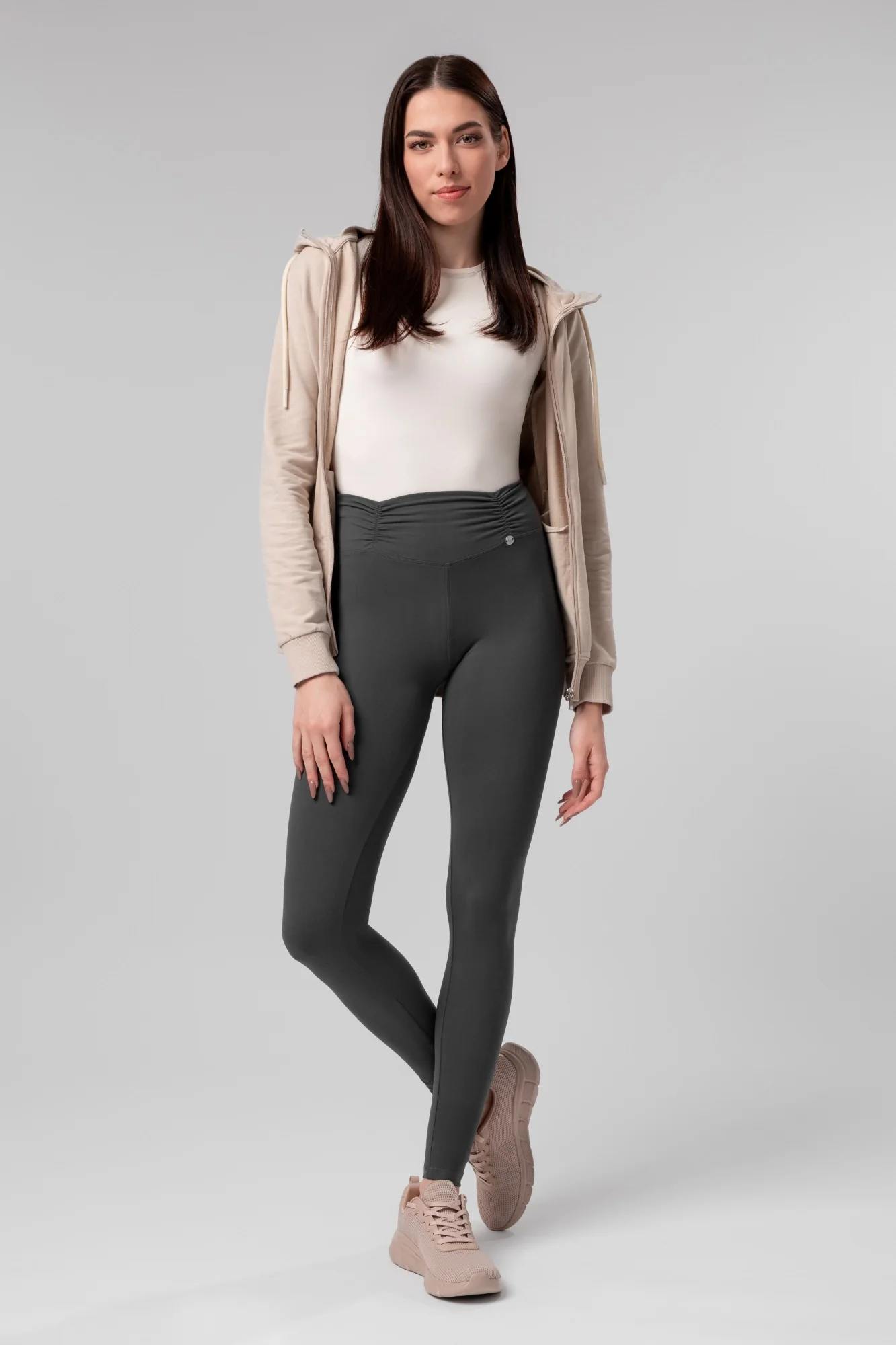 Leena - Image 7