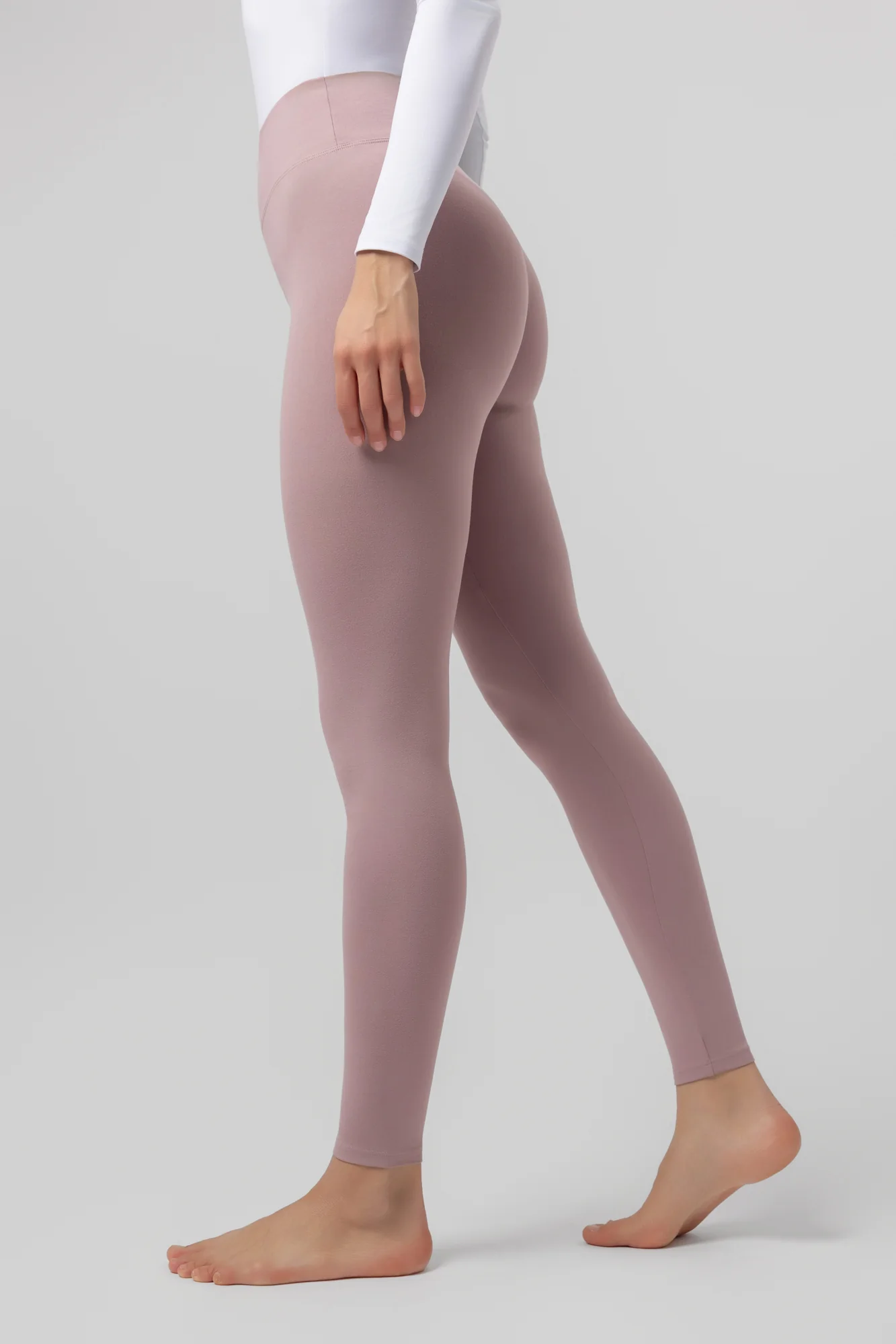Leocadia - Image 2