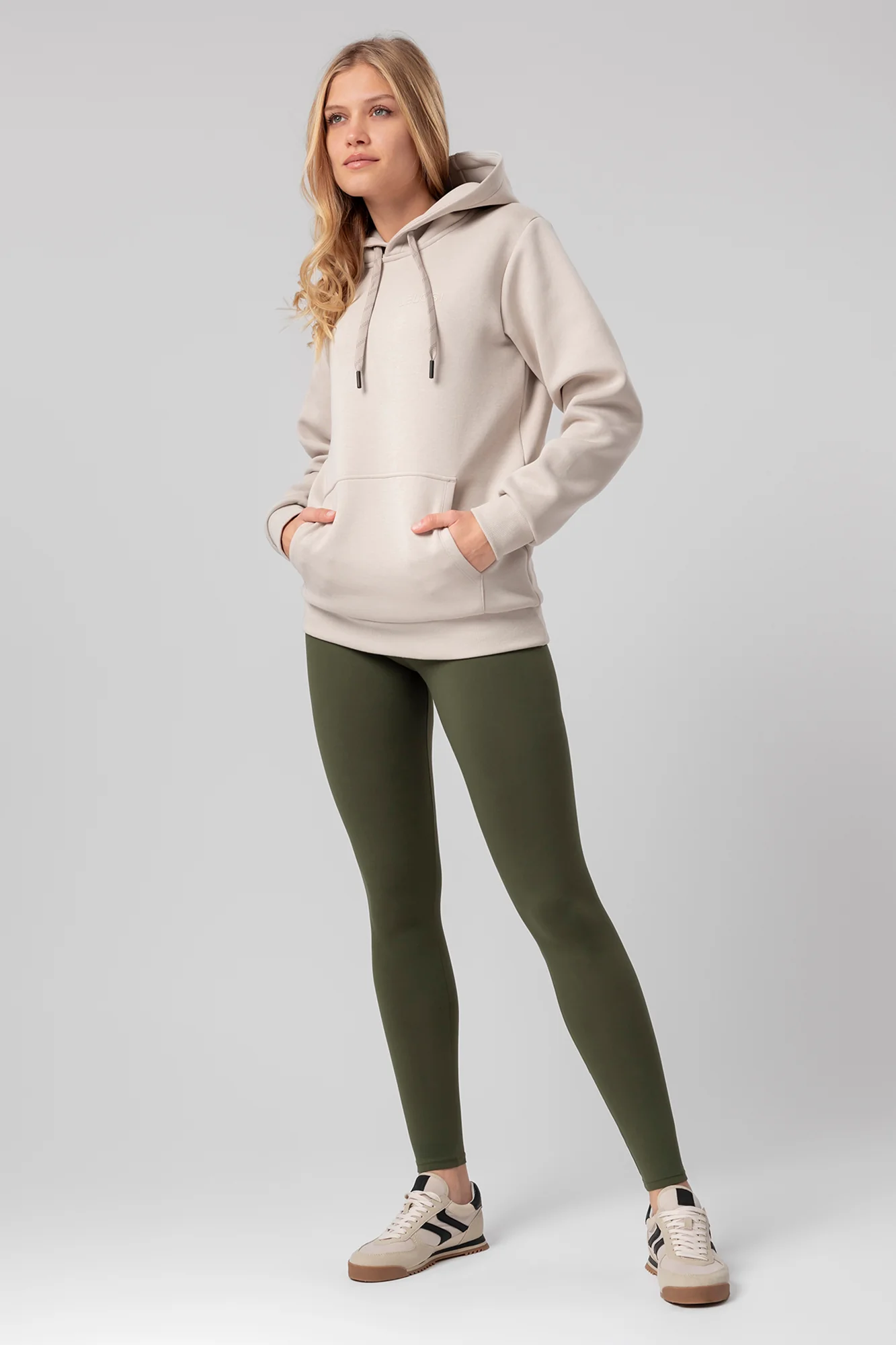 Olive - Image 7