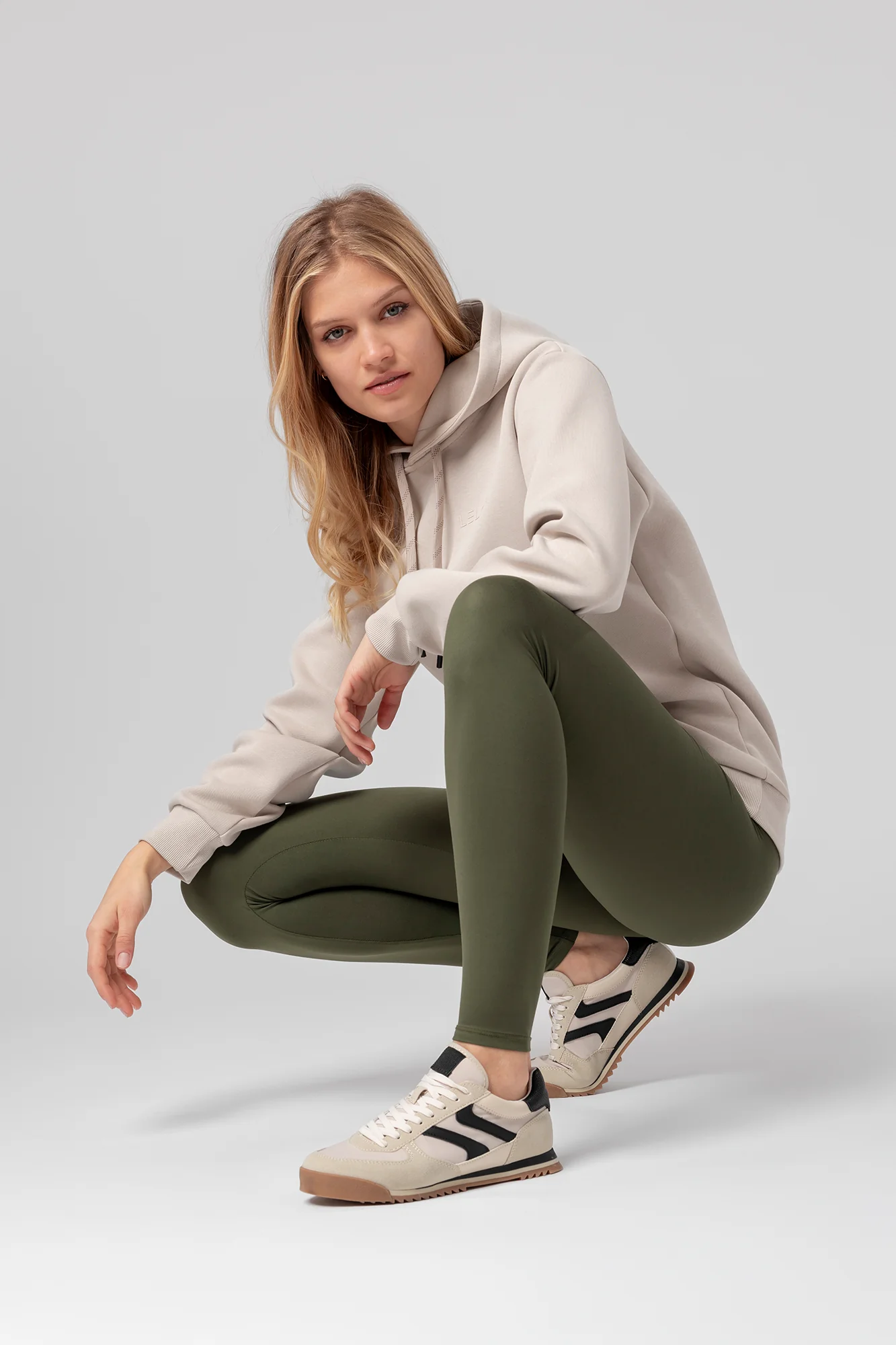 Olive - Image 8