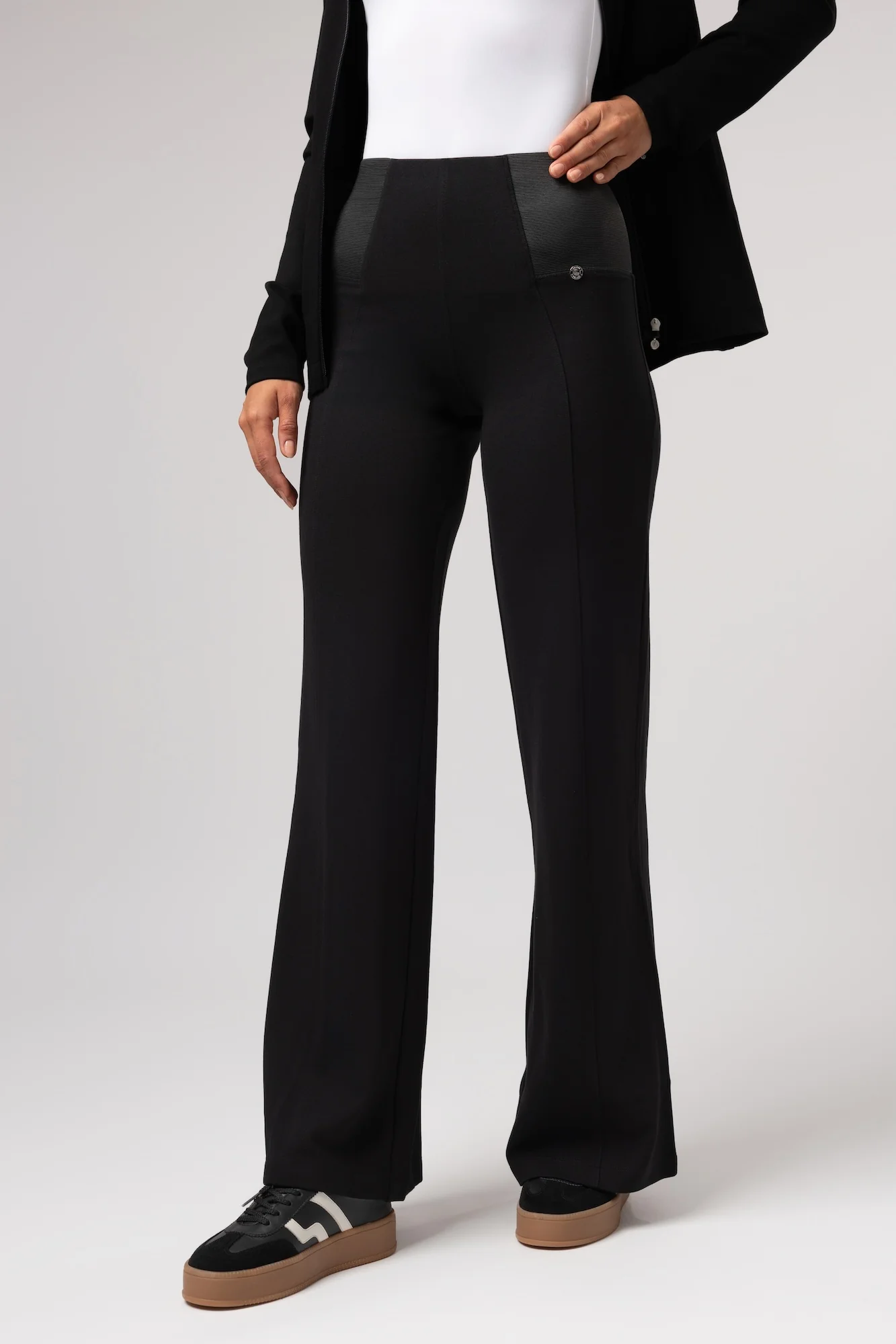 Legginsy ChicLine Relaxed Bettina