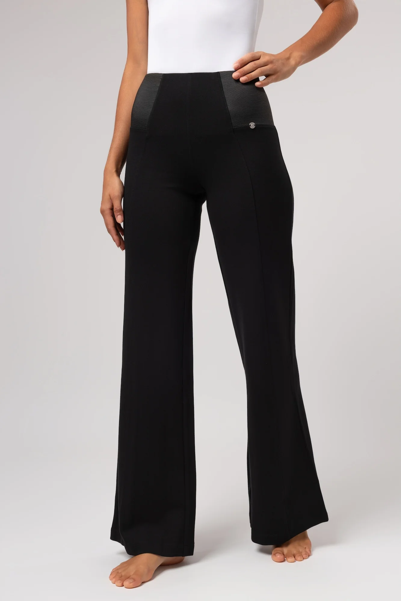 Legginsy ChicLine Relaxed Bettina - Image 4