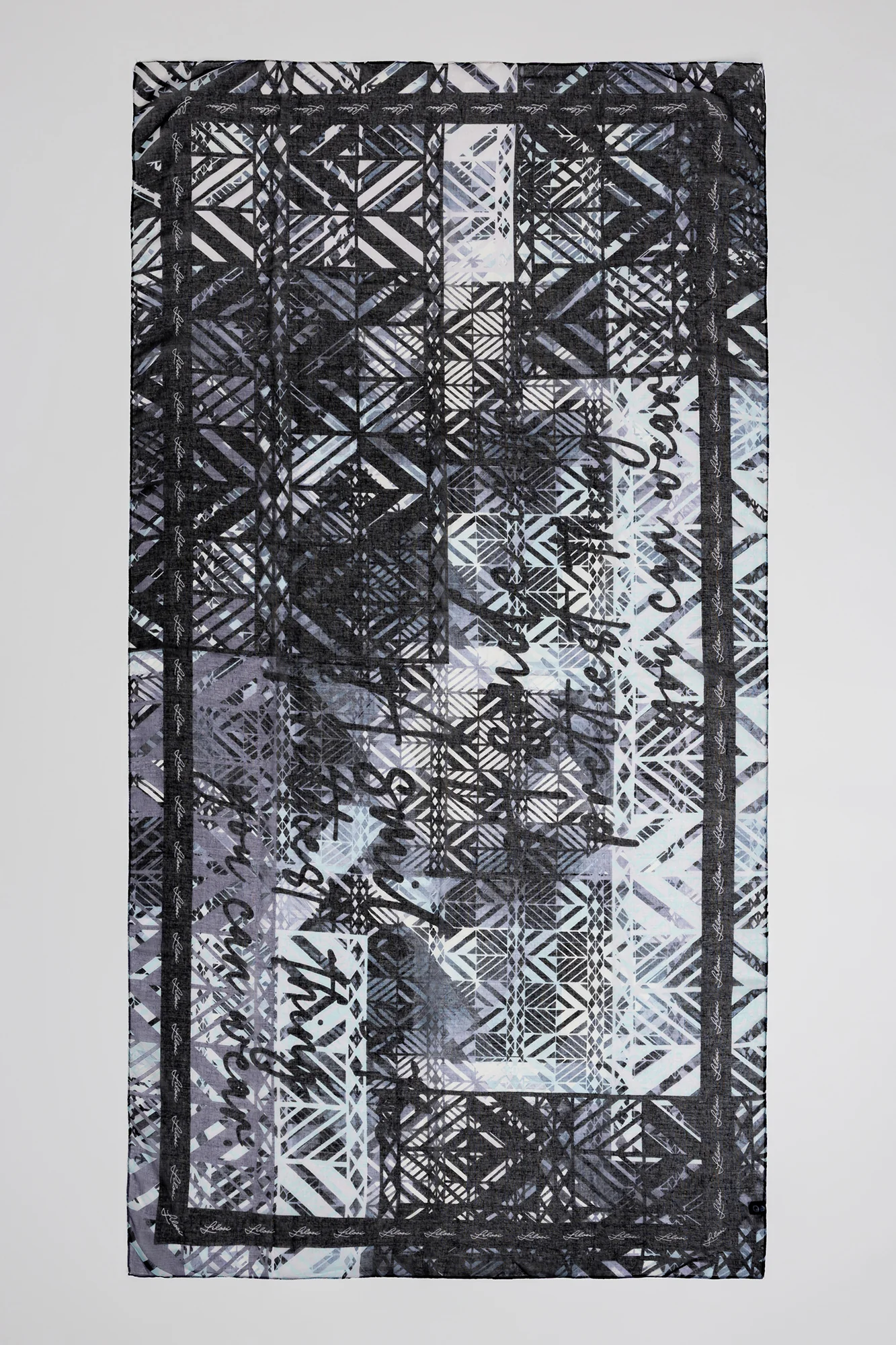 Szalik Janelle - Image 2