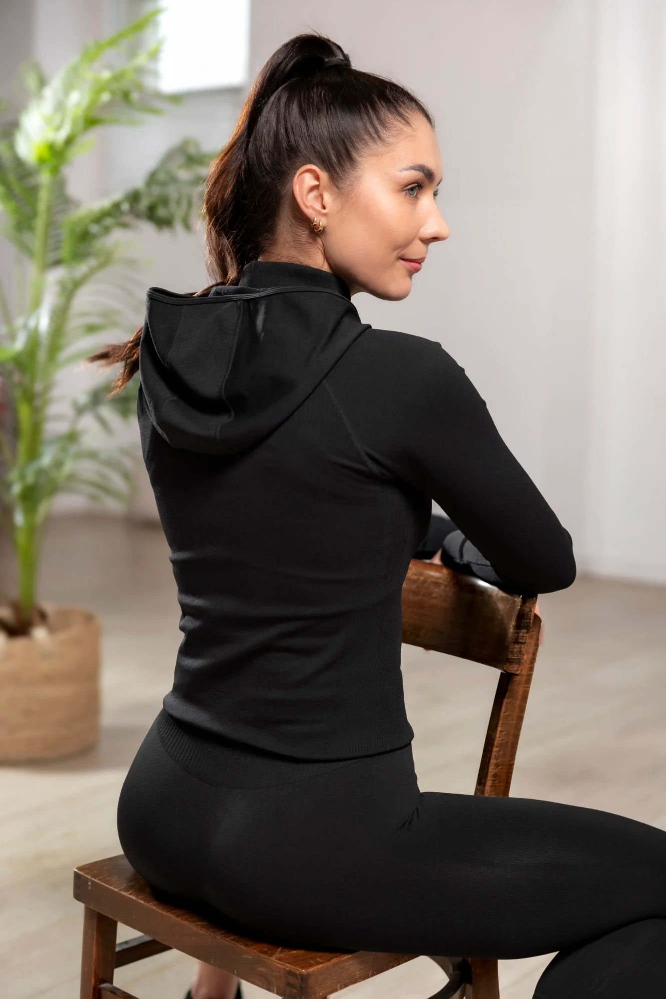 Rozpinana bluza Seamless Move Layla - Image 7