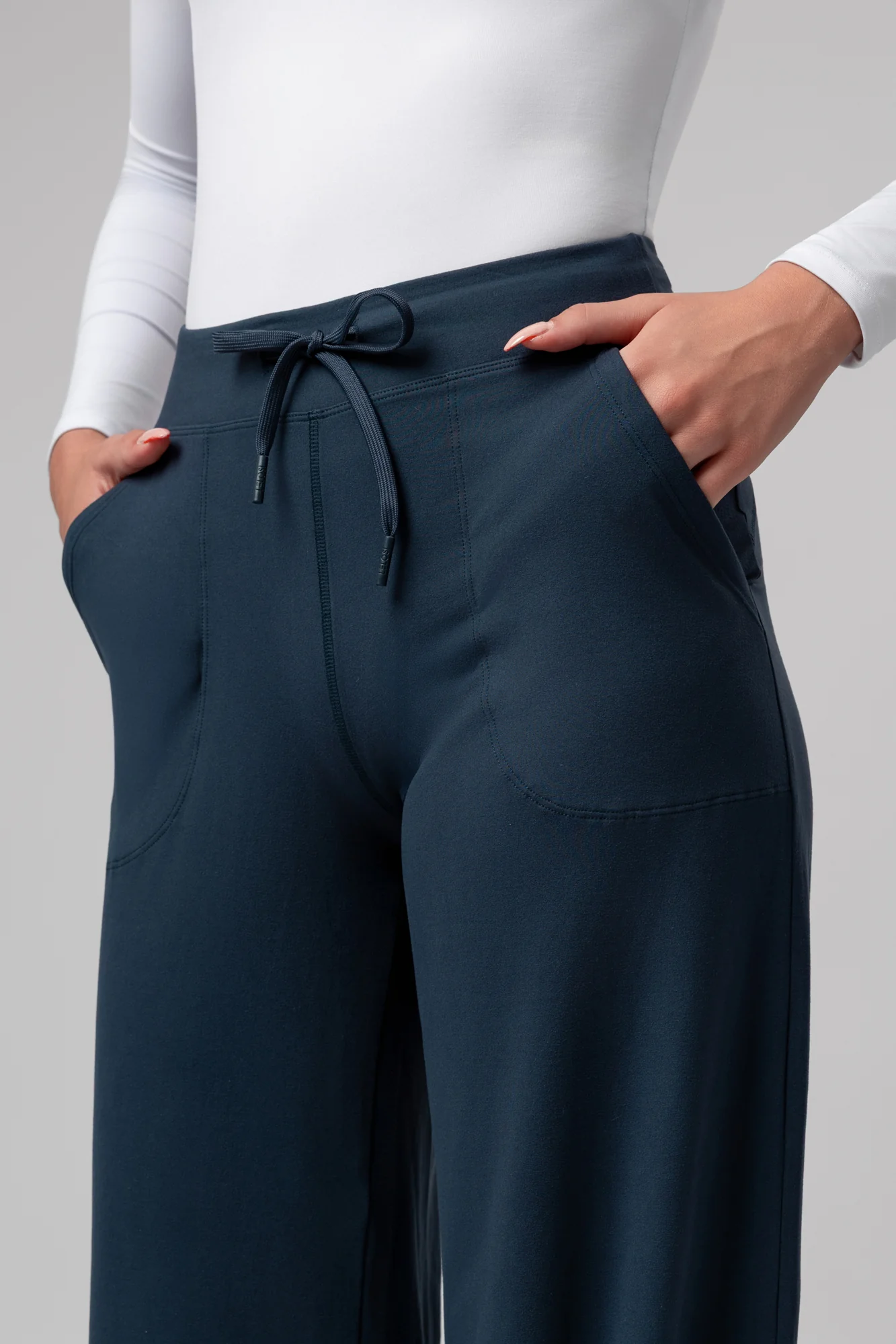 Spodnie dresowe Supercomfort Relaxed Kary - Image 6