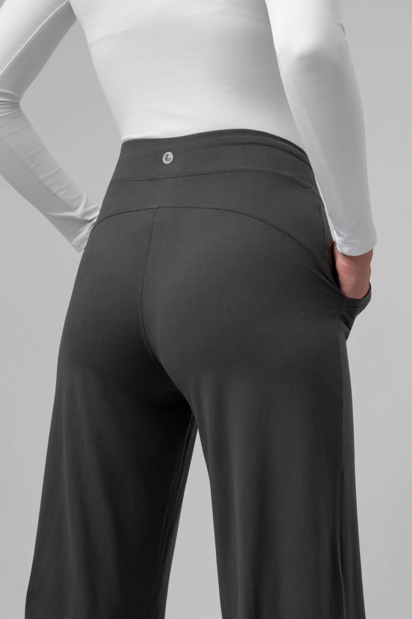 Spodnie dresowe Supercomfort Relaxed Myriam - Image 6