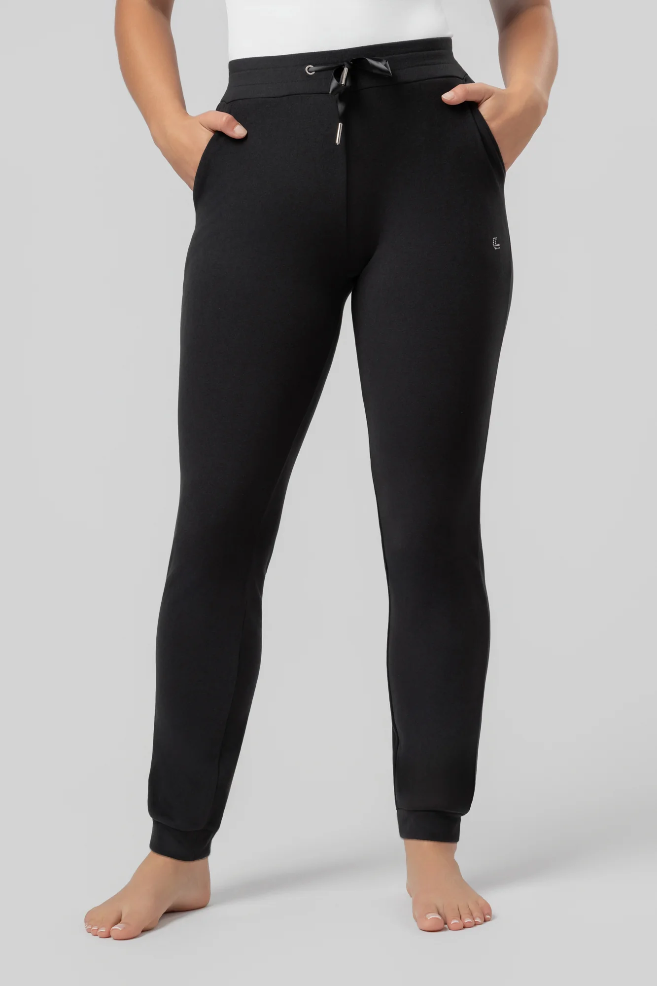 Spodnie dresowe Supercomfort Latifah - Image 3