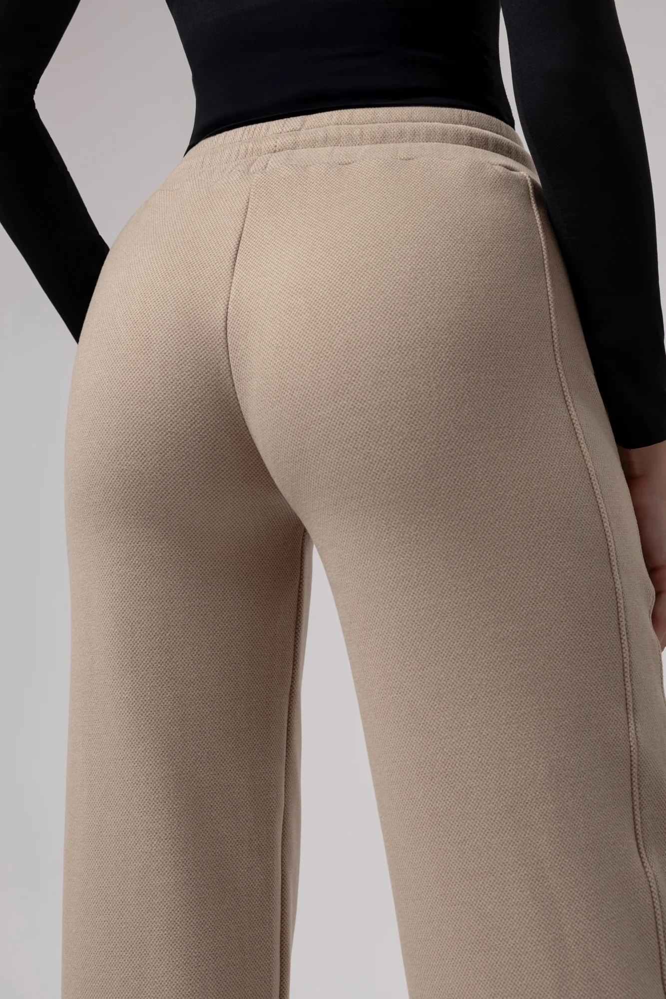 Spodnie dresowe Supercomfort Saweetie - Image 4