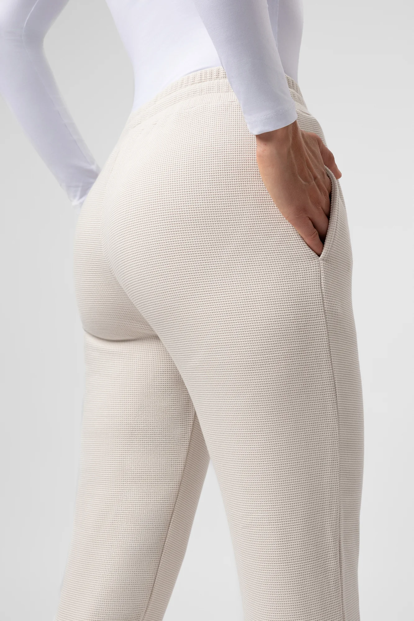 Spodnie dresowe Supercomfort Willow - Image 4