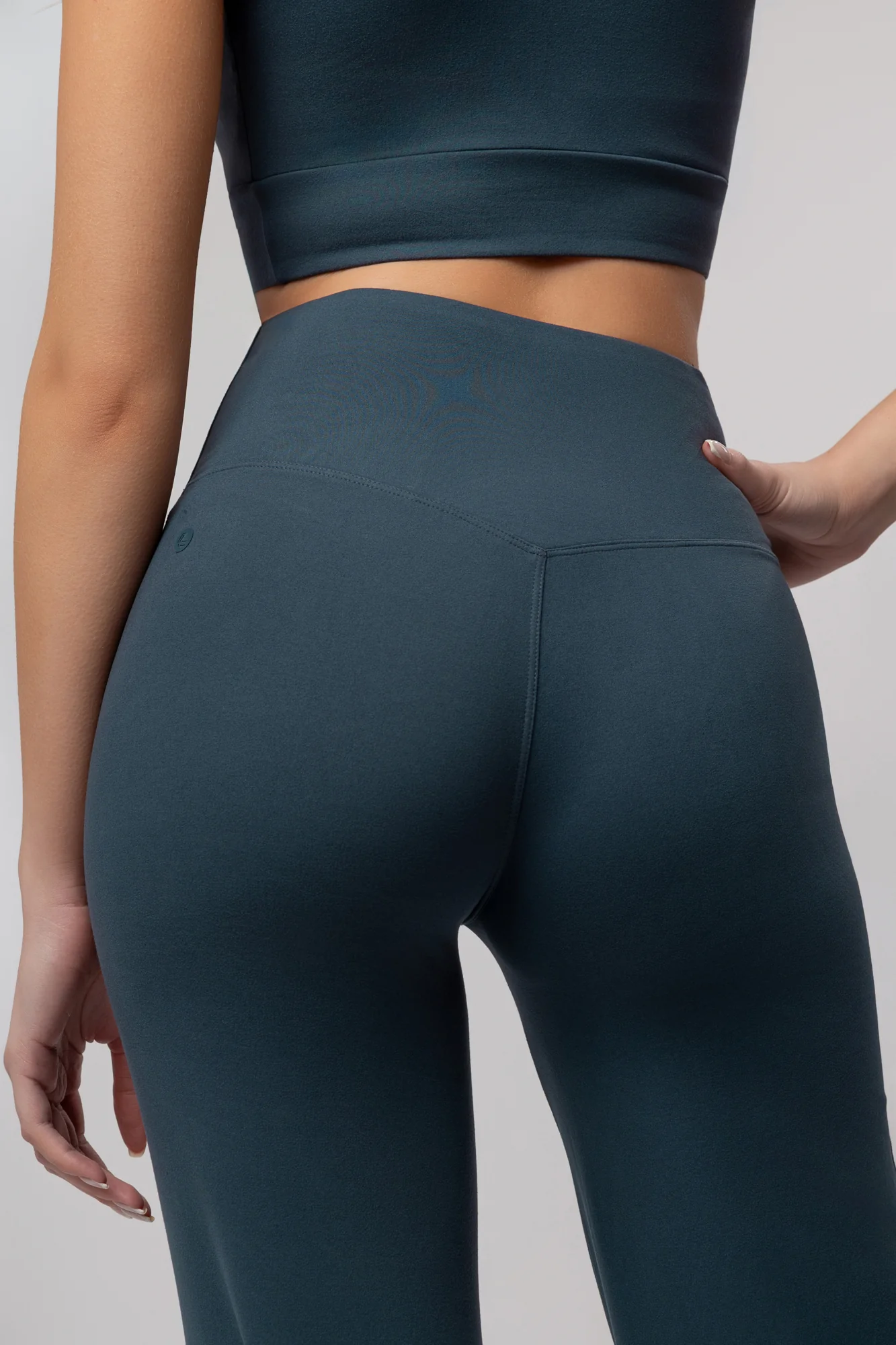 Legginsy Vibe Relaxed Thia - Image 5